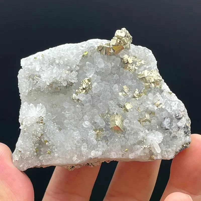 

Natural crystal cluster and pyrite symbiosis crystal cluster meditation energy healing stone home decoration mineral specimen