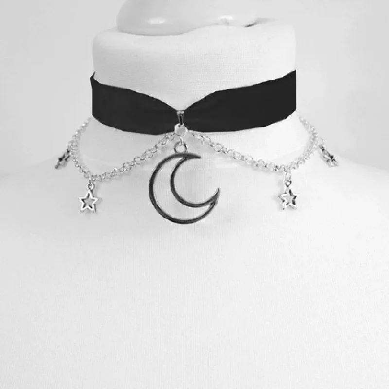 Gothic Black Velvet Chain Moon and Stars Chain Choker Witch Necklace Pendant Punk Jewelry Women Gift Girlfriend Beautifu Fashion