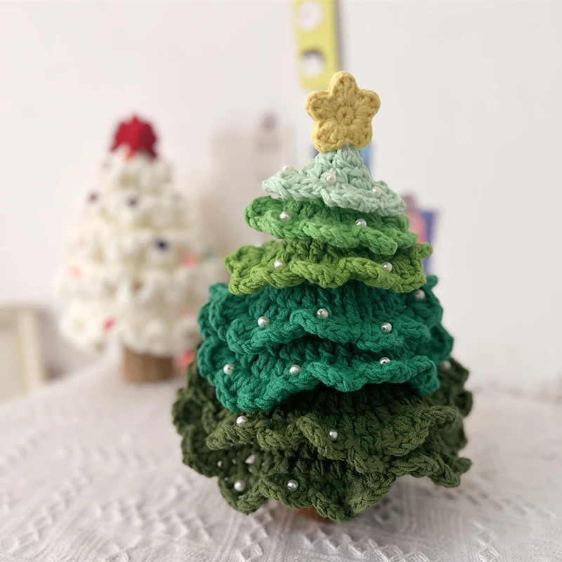 

handmade crochet Gradient christmas tree Window Dressing Photography Prop Handmade Knitted Toy Christmas gifts for Children