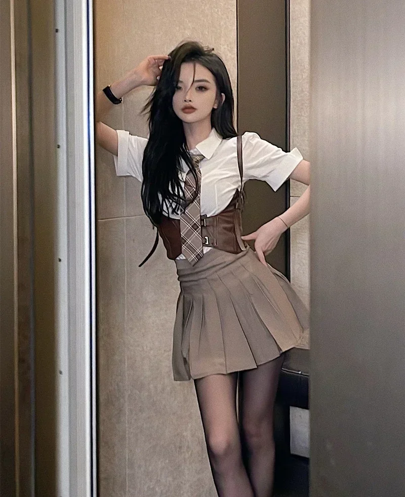European And American Style JK Uniform Set Hot Girl Slim Girdle Waist Shirt White Short Sleeved Mini Pleated Skirt Khaki Summer