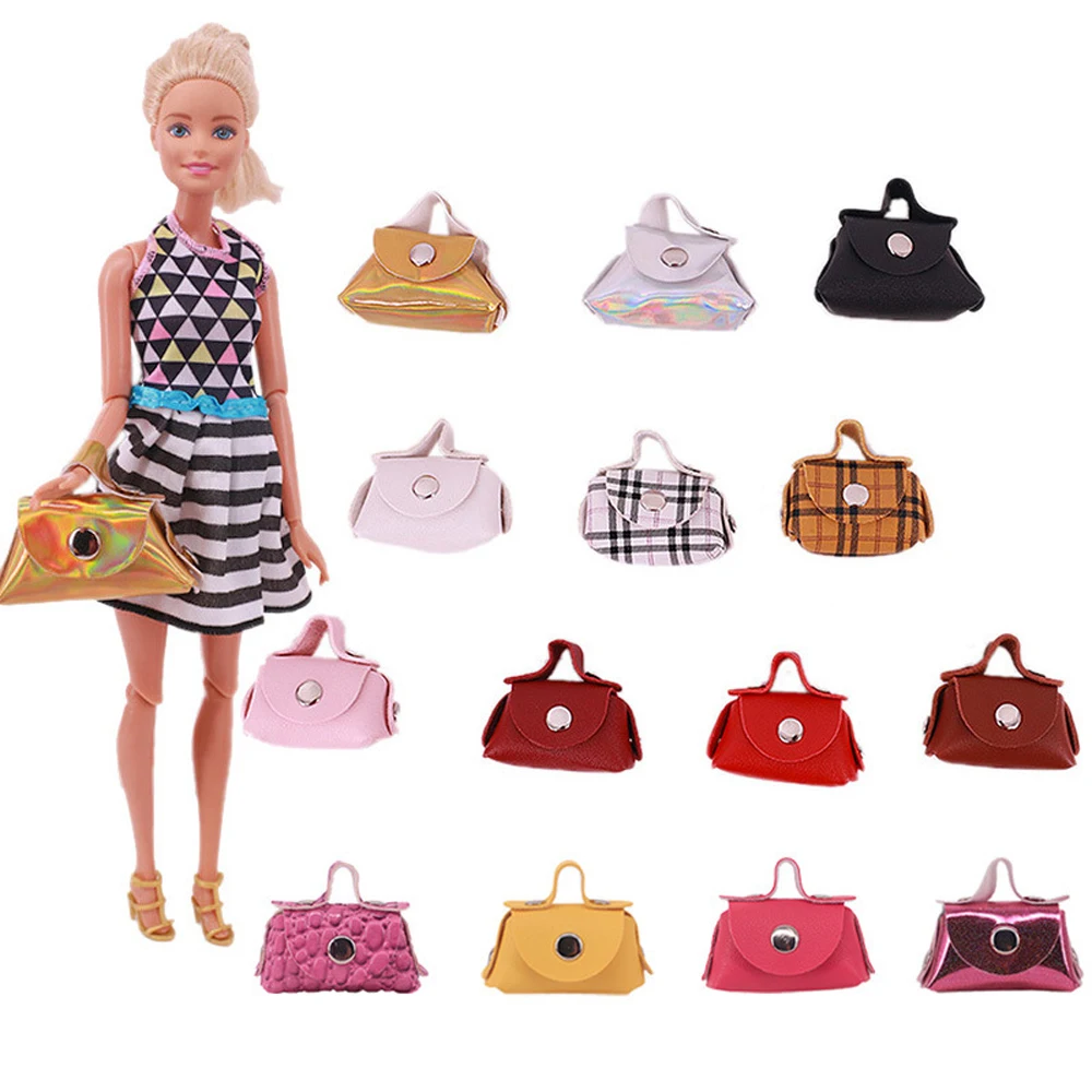 Multiple optional Barbie doll bags, portable storage bags, leather tote bags that can be opened