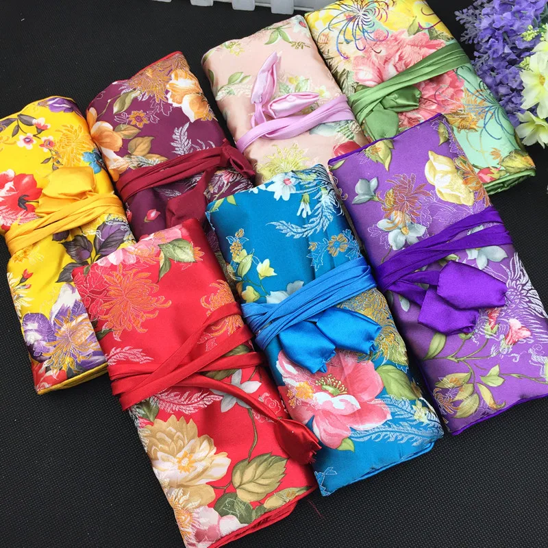 Custom Bright Jewellery Roll Up Bag Portable Chinese Silk Brocade Cosmetic Jewelry Storage Pouch Bag Drawstring 3 Zipper Pouch