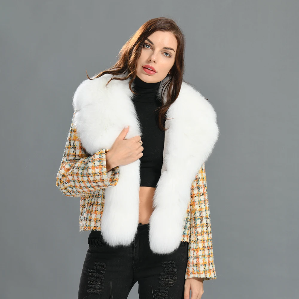 Luxyonuo Real Fox Fur Jacket Big Fur Collar Luxury Women Winter 2022 Plaid Ladies Jacket Full Sleeves Female Cropped Outerwear