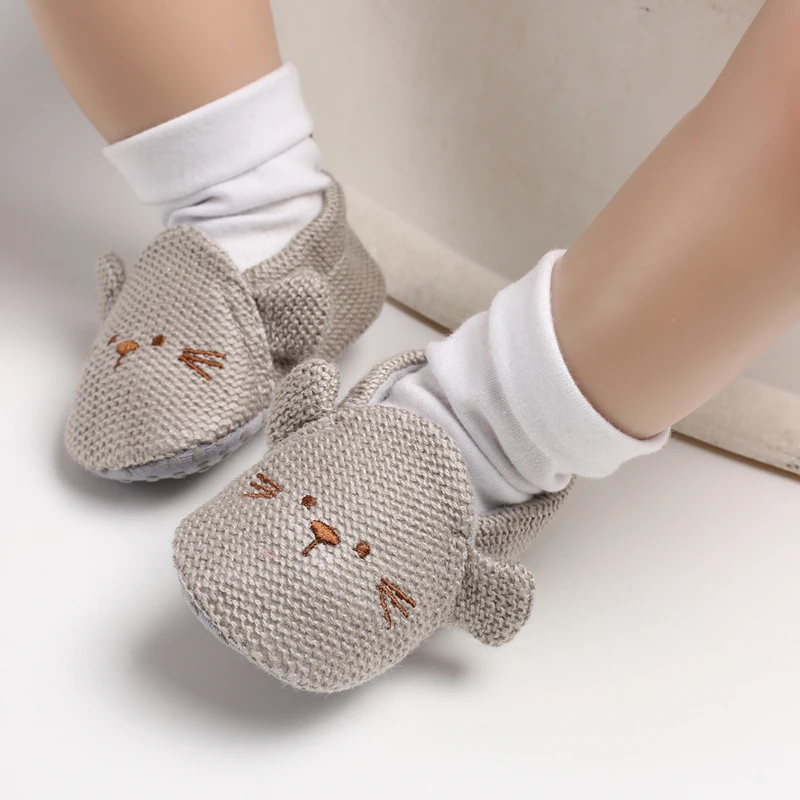 Cute Cartoon 0-18M Newborn Flat Shoe Cover With Cotton That Won't Fall Off Soft And Comfortable Baby Bed Shoes And Walking Sho