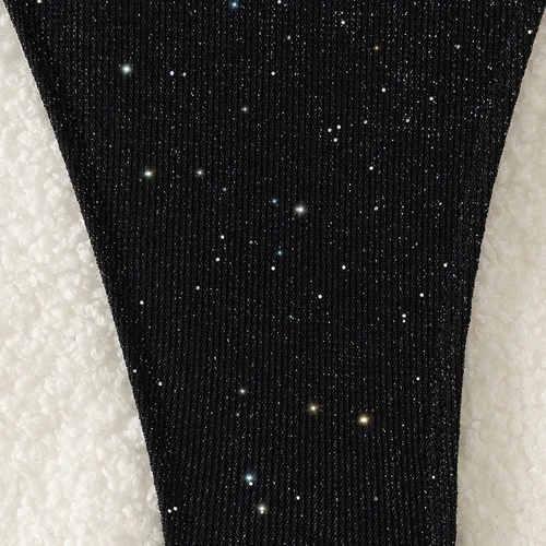 ملابس السباحة