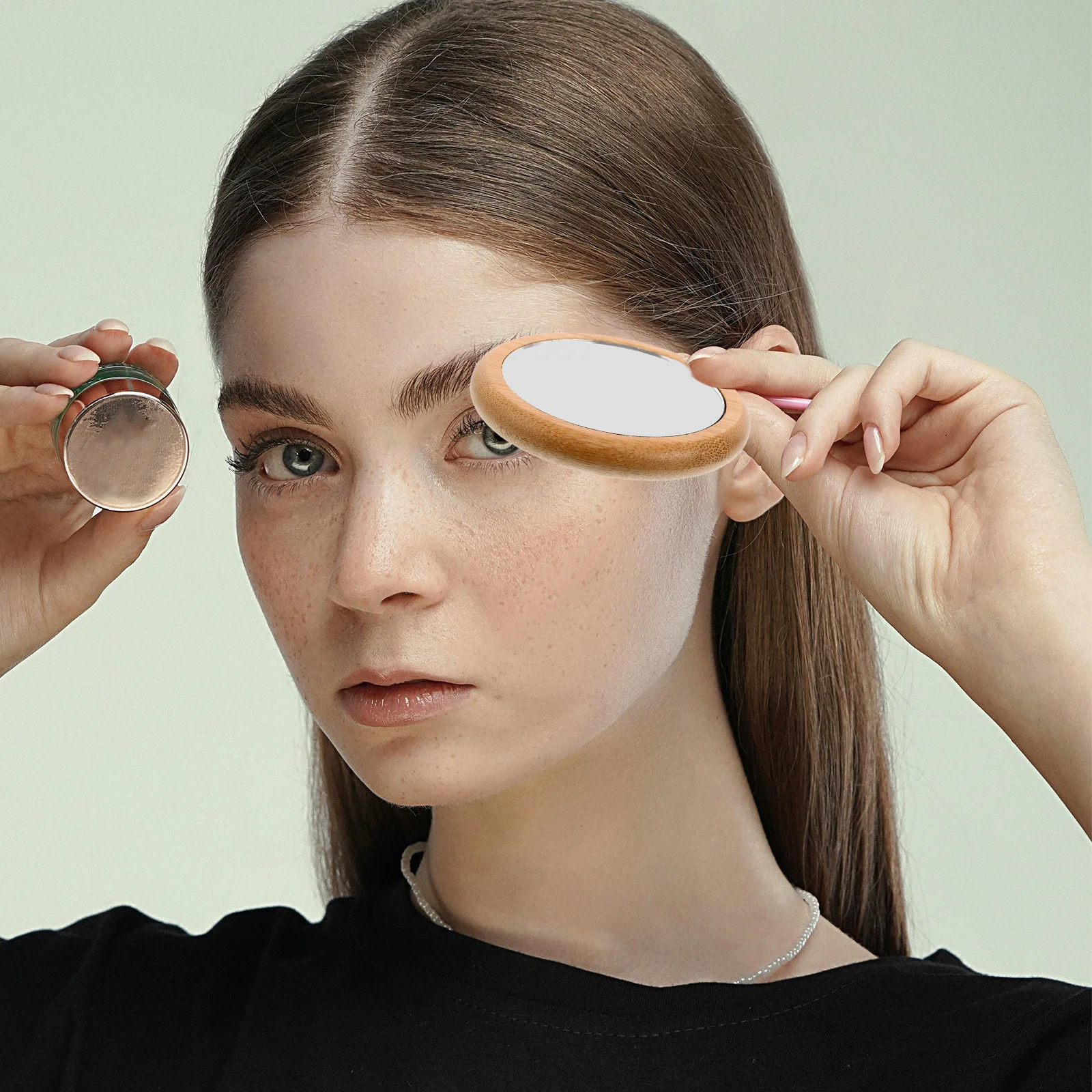 2Pcs Mini Portable Wooden Handheld Compact Makeup Mirror Small Round Travel Pocket Purse Pocket Mirror Small Mirrors