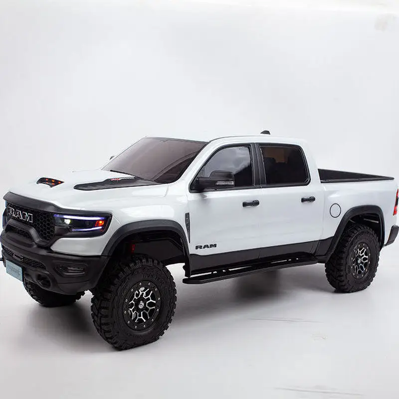

Km 1/8 Thunder Dodge Tyrannosaurus Ram 1500 Simulation Remote Control Electric 4wd Off Road Vehicle Climbing Car Pickup