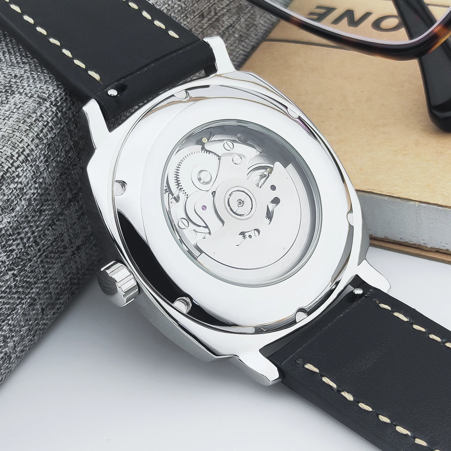 커스텀 42MM 스테인리스 스틸 사파이어 글래스 NH3 - Luxury Watch Leather 리뷰 및 가격