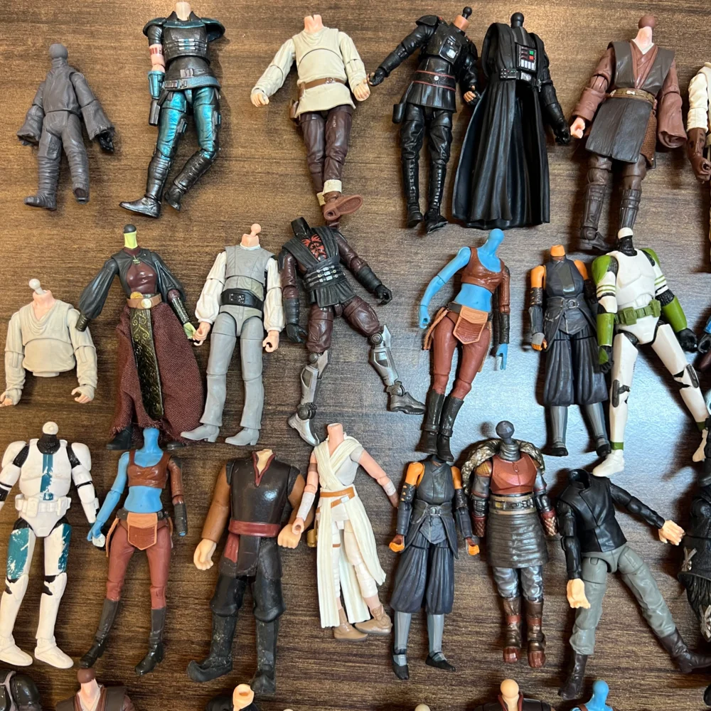 Random pick 10 different 3.75'' star wars damaged action figures fodder or broken ones toy