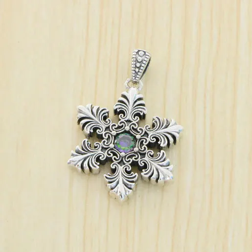 

S925 Sterling Silver Temperament Simple Snowflake Pendant Women's Allergic Zircon Necklace Versatile Short Necklace Jewelry