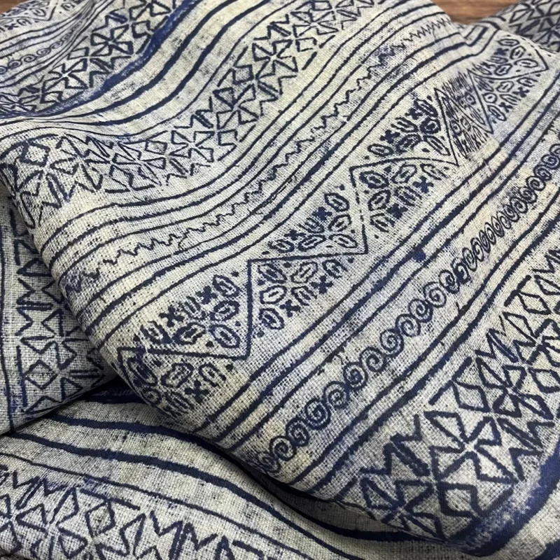 

Deep blue printed ramie cloth, used for handmade shirts, dresses, and other types of clothing.