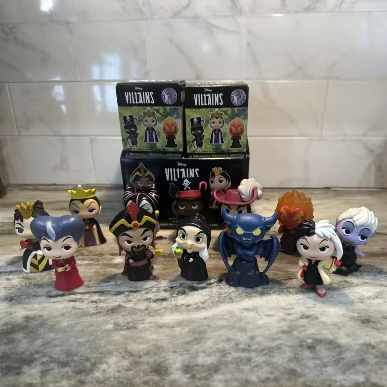 

Disney Villains Blind box Funko Mystery Minis Figure Funko Pop Official Genuine Limited Edition Figures Disney Fans Toy Gift