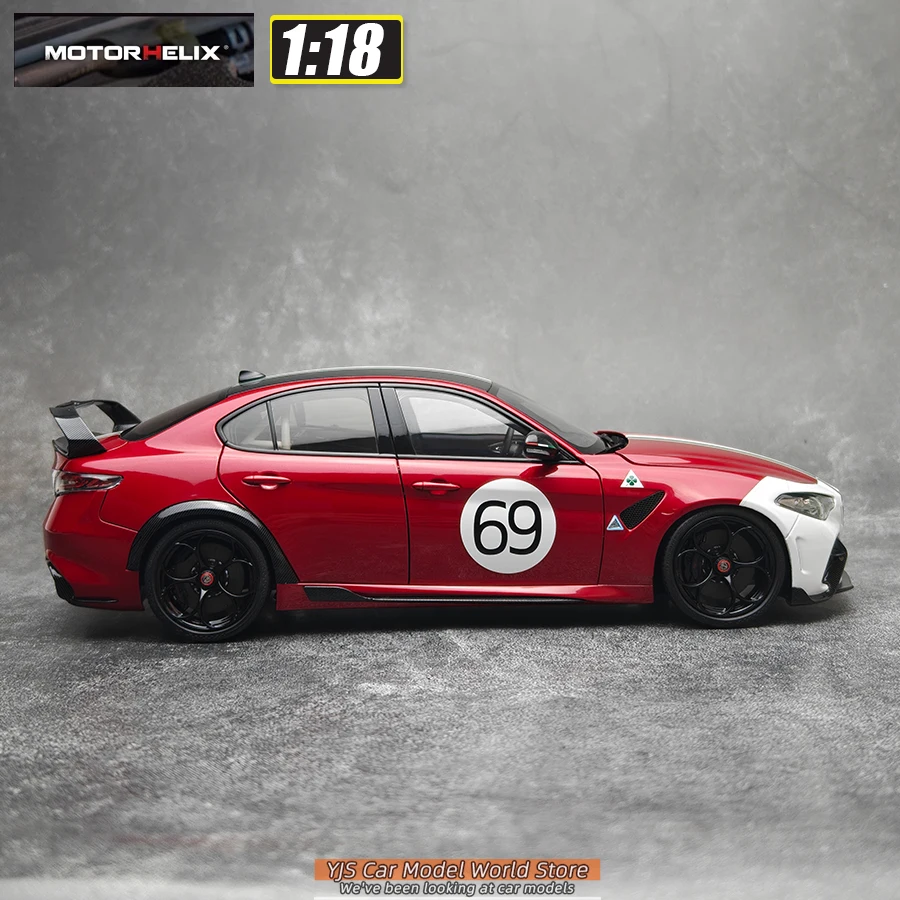MOTORHELIX Alfa Romeo Giulia 1/18モデルミニカー New in stock 1/18th MotorHelix Alfa Romeo Giulia GTA Misano Blue