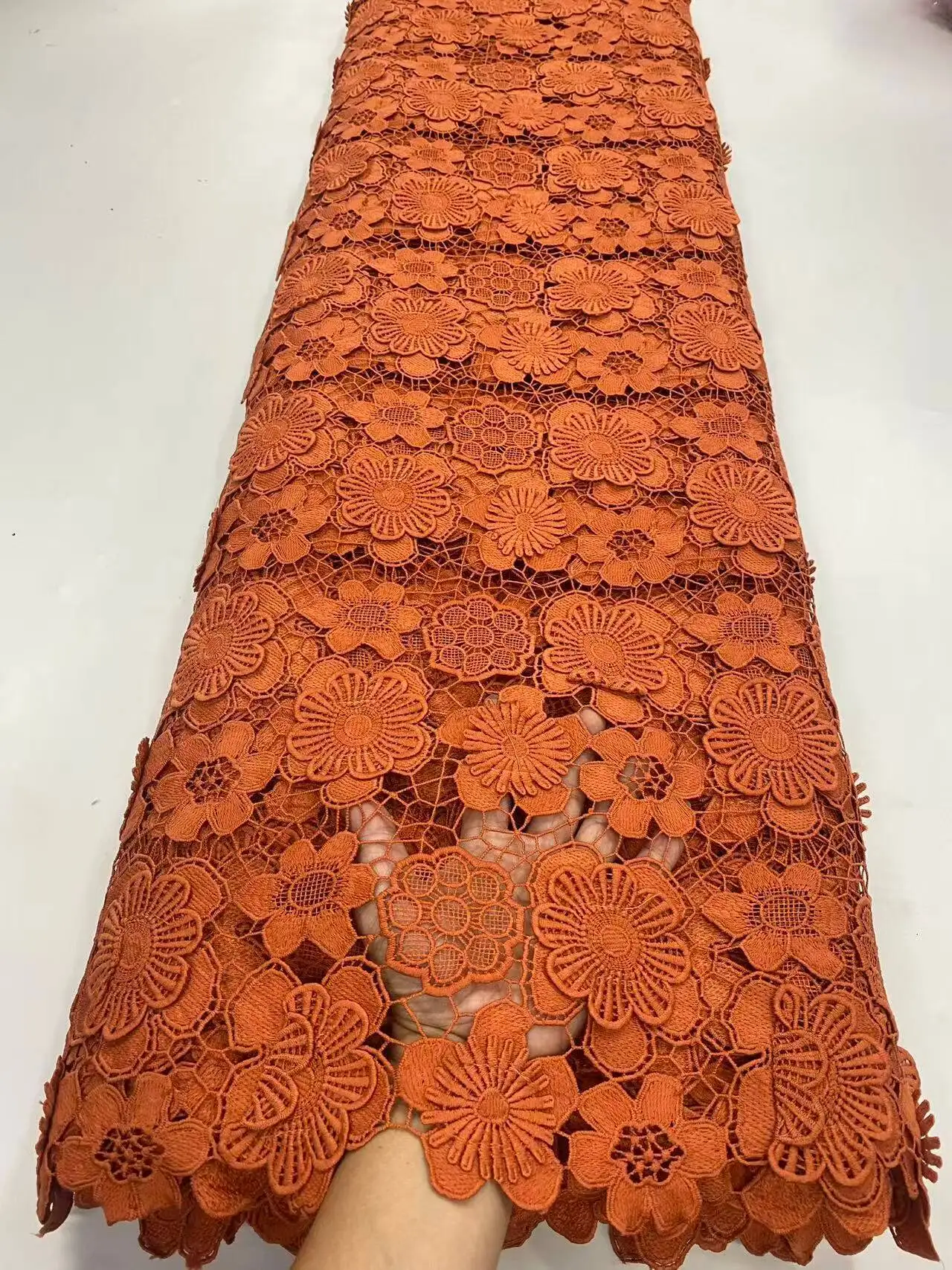 아프리카 Guipure 레이스 블루 수 놓은 아프리카 3D Guipure 코드 레이스 원단 깔끔한 스레드 2025 나이지리아 패션 파티 드레스 A1222-1