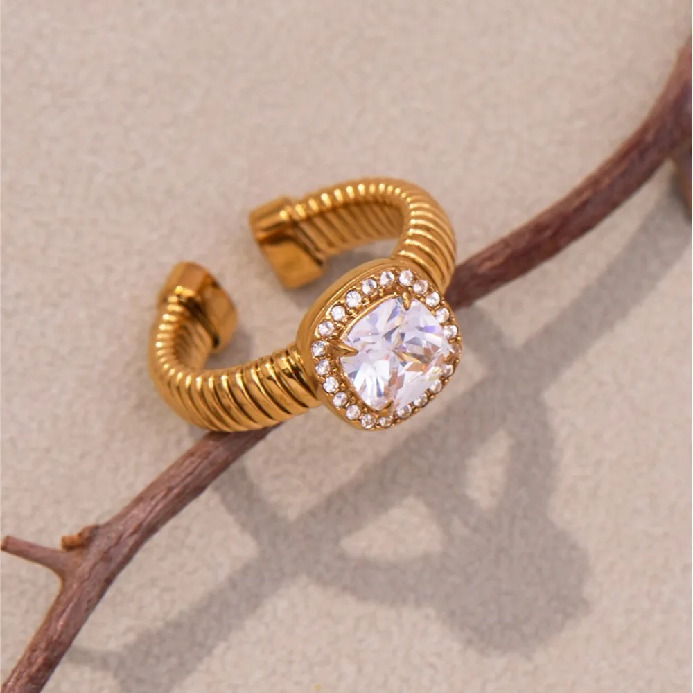 

Square Zircon Rings Stainless Steel Ring for Women 18K Gold Plated Waterproof Non Tarnish With Shiny Zirconia Elastic Open Ring