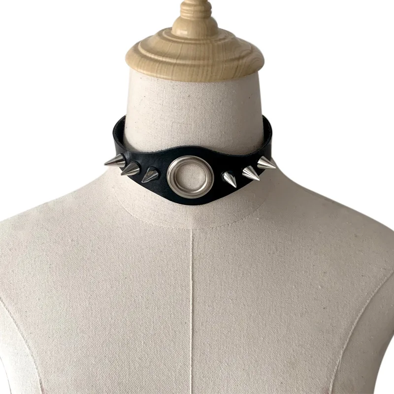 European and American personality punk wind tip rivet collar hollow ring necklace collarbone chain gothic sexy neck