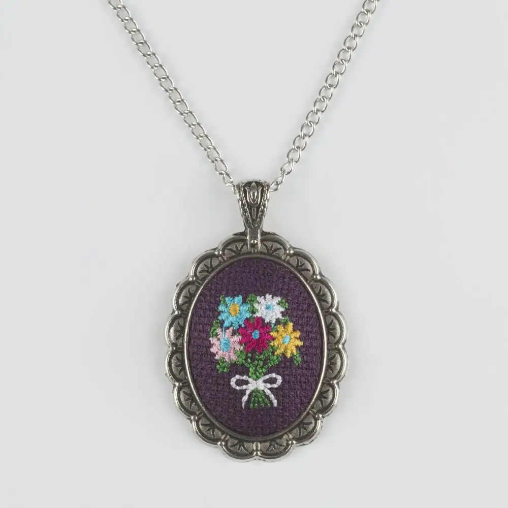 Flower Cross Stitch Etamin Necklace