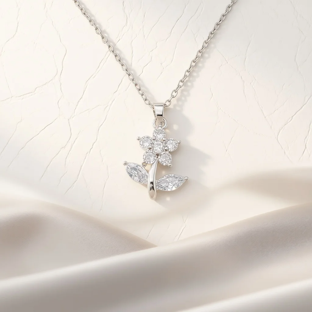 Flower‑Shaped Inlaid Zircon Pendant Necklace Sparkling Facet Cut Exquisite Jewelry Warm Birthday Wedding Gifts for Ladies