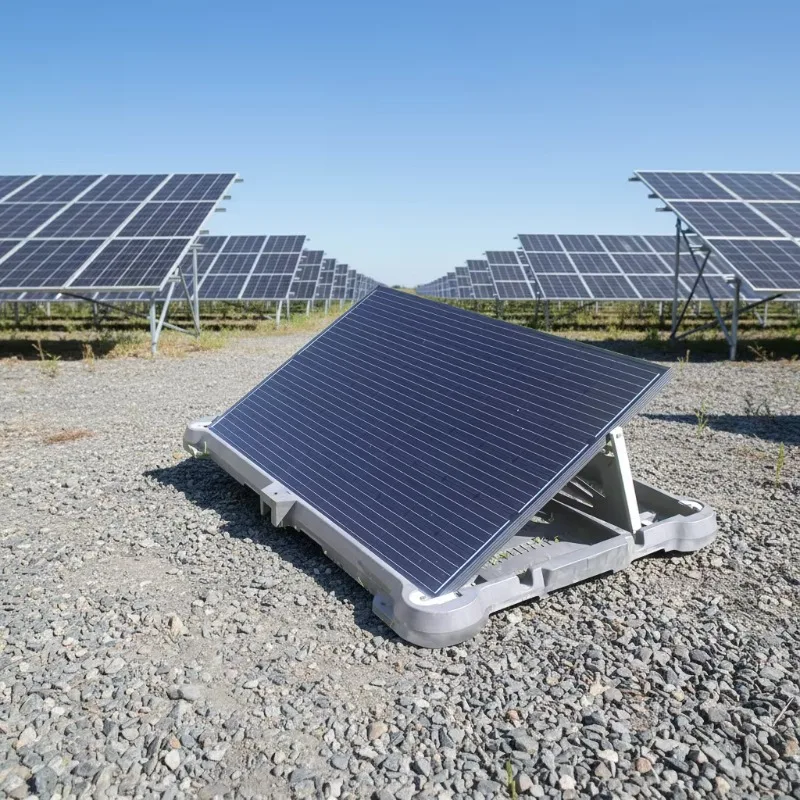 High Efficiency Monocrystalline Solar Panel Controller Lithium Ion Battery Storage IP67 Protection 220V Output Balcony