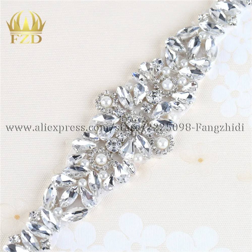 30pieces Wholesale Handmade Hot Fix Sewing Beaded Rose Gold Cristal Stones Clear Rhinestone Appliques for Wedding Dress Sash