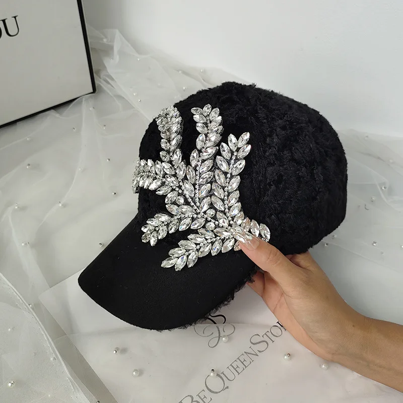 202411 - 2509108 Ins chic invierno cálido lujoso hojas brillantes taladro señora gorra de béisbol mujeres ocio gorra con visera