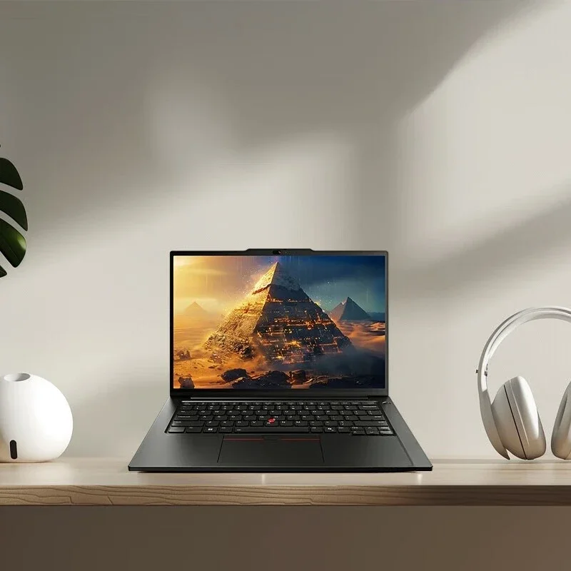 32G/1Tssd/2.5K screen laptop
