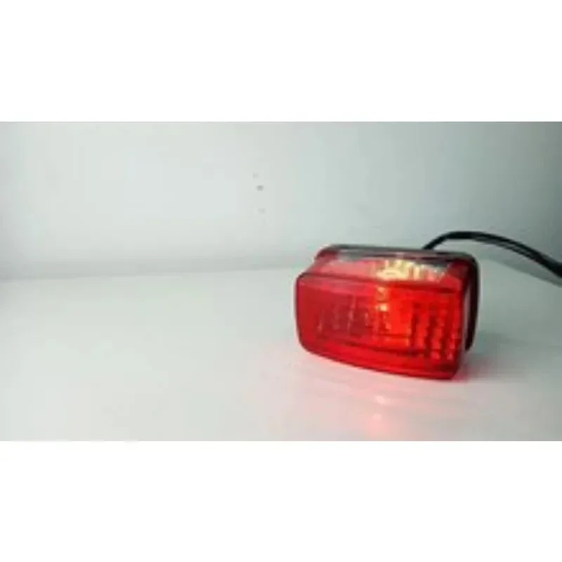 New for Grizzly Big Bear Bruin Kodiak Wolverine Rhino Viking OEM 5KM-84710-01-00 Tail Light ATV Taillight Rear Brake Lamp