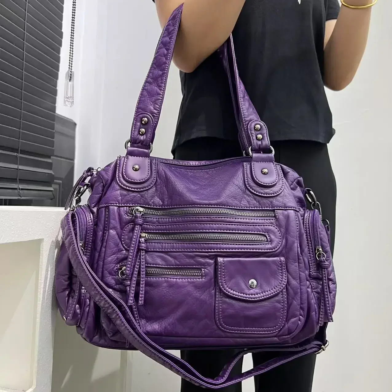 

Women's Bag Fashion Washed Do Old Satchel Biker Wind Large Capacity Retro Shoulder Crossbody Bag New Handbag Ladies PU Bag