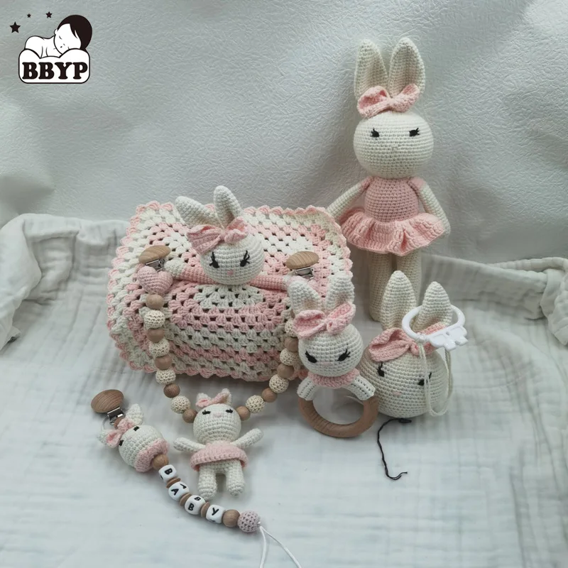 Handmade Crochet Animal Baby Teether Toy Wooden Newborn Teether Rabbite Bunny Stuffed Doll Cotton Towel Pacifier Chain Baby Gift