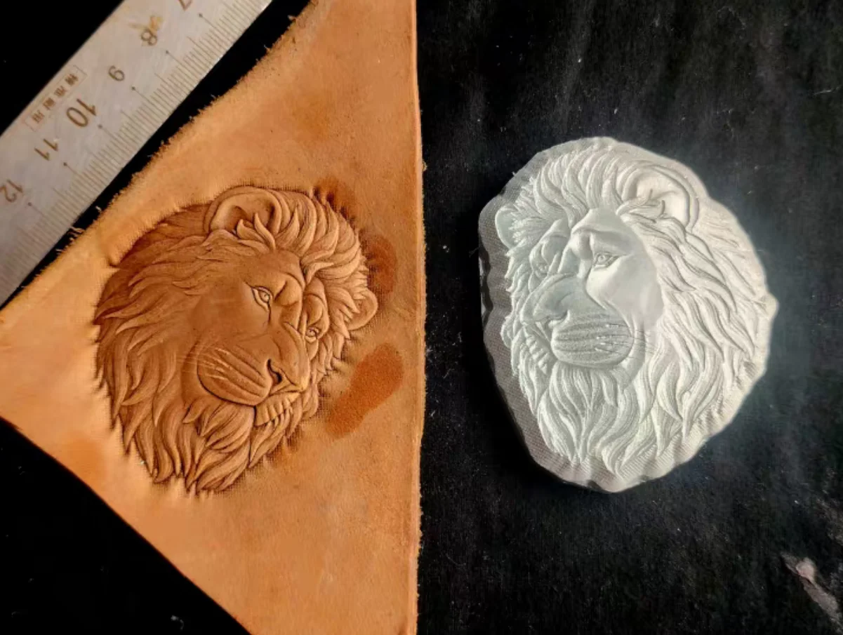 

Customized Lion Tiger 3D Embossing Mold - Metal Leather Seal for Logo, Leather Craft Styling, and Carving Seals