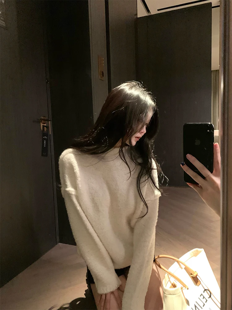 

White Loose Soft Circle Yarn High Collar Sweater Comfortable Street Sle Knitted Long Sve Regular Fit Winter Faion