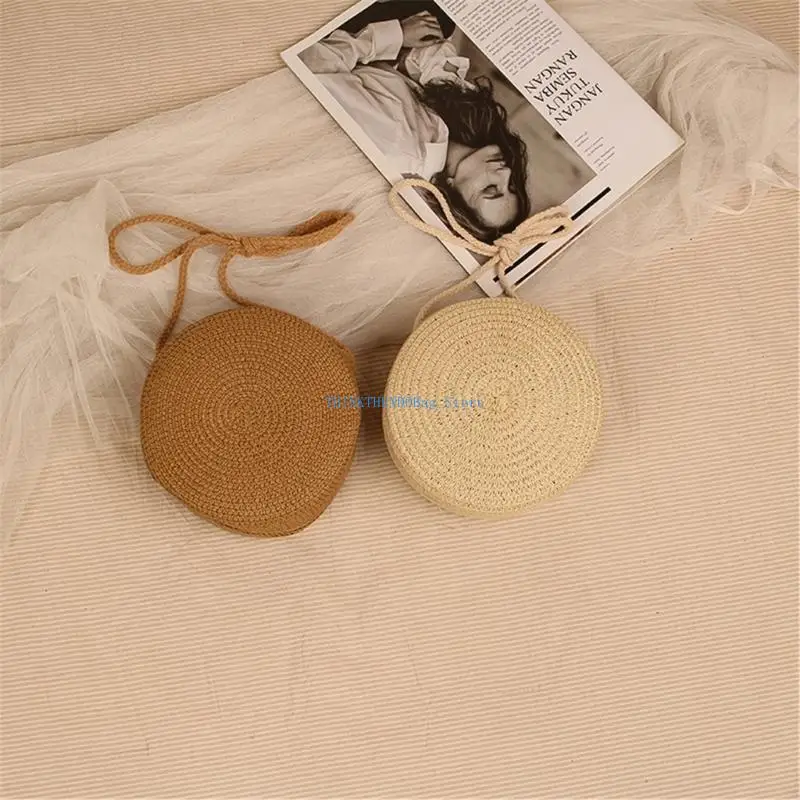 

63HC Handwoven Bag Shoulder Bag for Cellphone Lipsticks Fashion Round Straw Woven Bag