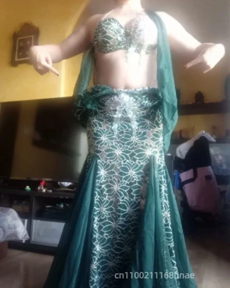 Damen Orientalisches Bauchtanz-Performance-Kostüm-Set mit Pailletten und Quasten aus Polyester-Spandex, M-L, Bühnen-, Party- und Wettbewerbs-Tanzrock-Outfit – Detail 9
