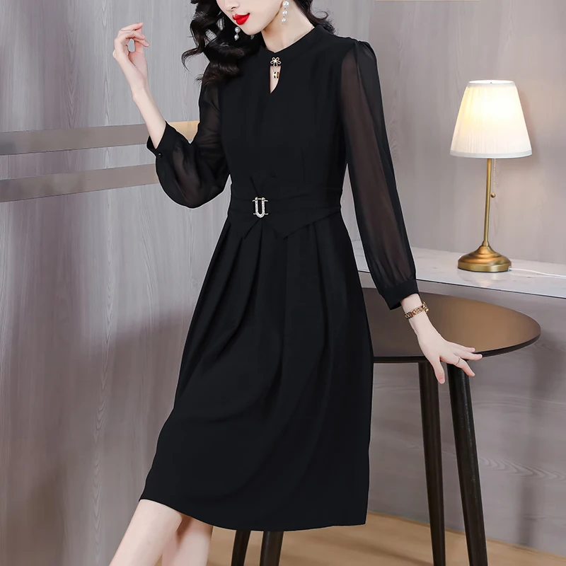 Women's French Black Silk Long Sleeve Dress 2023 Autumn New Fashionable Slim Waist Long Dress O-Neck Loose Size Knee Length Robe