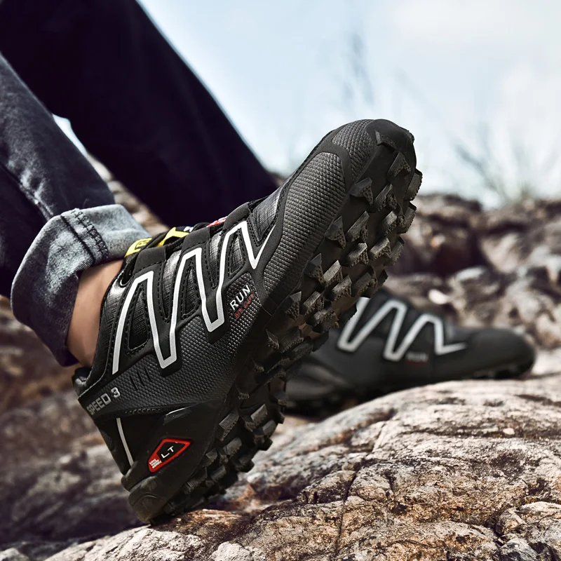 Men's Golf Shoes Brand Comfortable Golf Shoes Outdoor Anti-skid Golf Shoes Large Men's Fitness Shoes