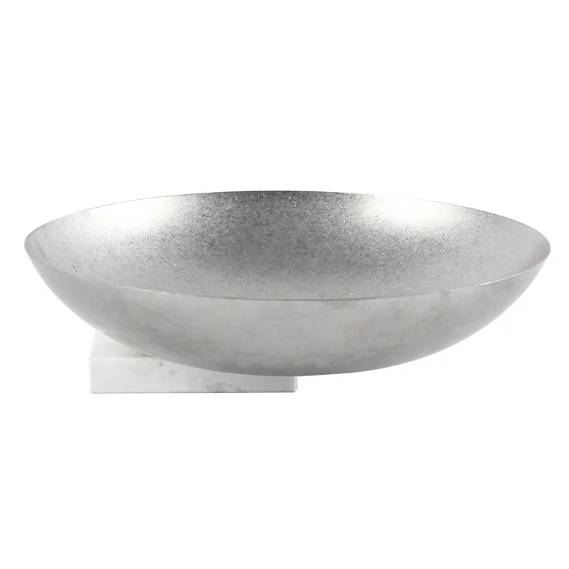 Designer irregular fruit plate semi-floating snack fruit bowl ornament Nordic light luxury home high-appearance decoration