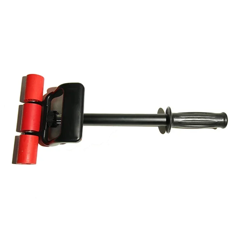 A PVC Floor Construction Tools Wall Plastic Wall And Floor Two Use Plastic Pressure Rolling Roller To Brush The Wall
