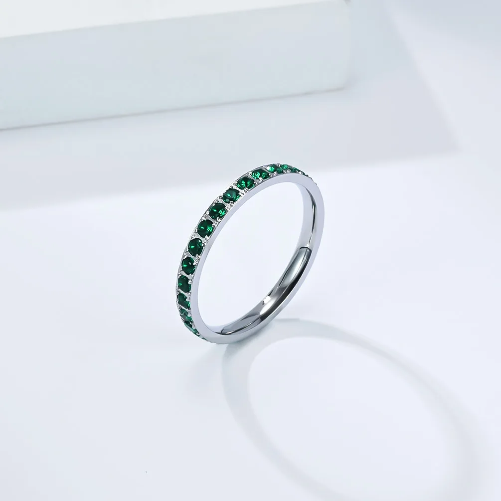 Heißer Verkauf: Hochwertige, stapelbare Fingerringe aus Titanstahl mit Zirkonia für Damen – Modischer Pinky-Ring für Frauen – Detail 8