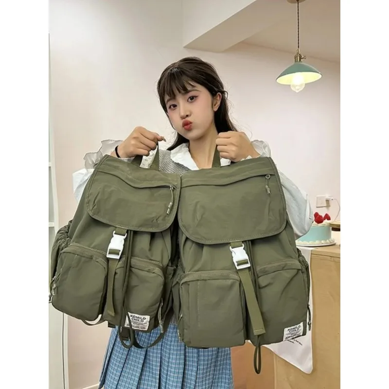 Lightweight Unisex Commuter Backpack Large Capaci Travel Bag for School And Work Dual Shoulder Strap Soft Nylon Waterproof