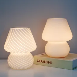 Lampe de bureau LED en verre translucide, pour chevet de chambre à coucher, Style coréen Ins, décor de Table en forme de champignon rayé, anneau mignon