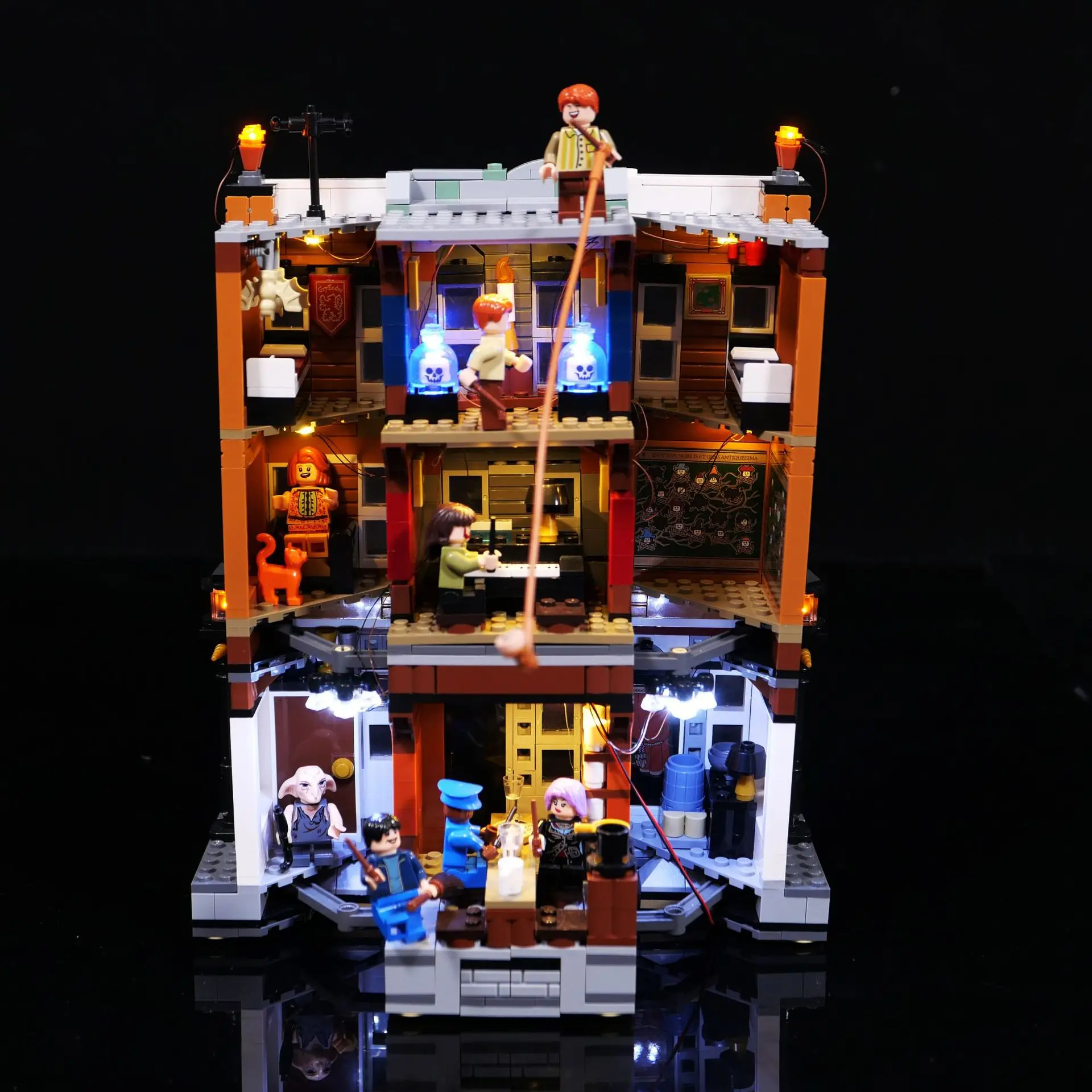 

Набор светодиодных светильников подходит для LEGO Harry 12 Grimmauld Place 76408, светодиодные строительные блоки, игрушки-лампа «сделай сам» (не включает модели кирпичей)