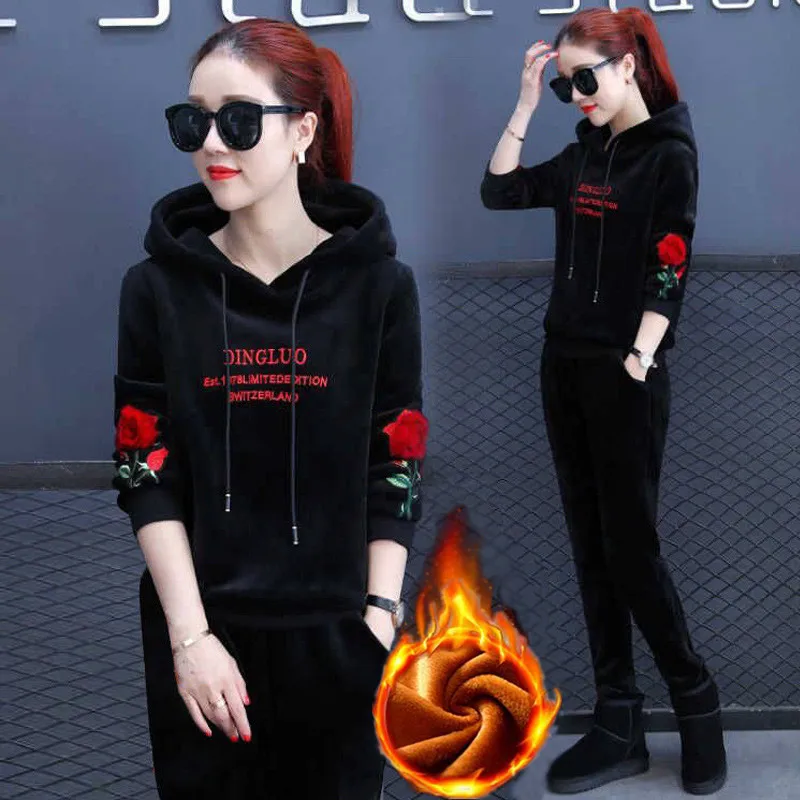 New Women\'s Two-piece Set with Plush Thickened Letters Rose Embroidery Gold Velvet Casual Sports Suit