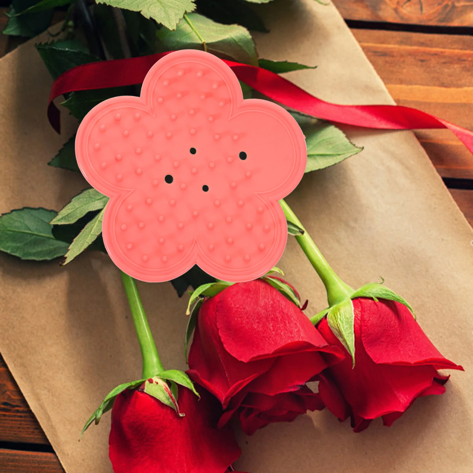 2 Pcs Plant Rose Flower Pliers Lightbulb on Shade Metal Removing Thorns from Roses