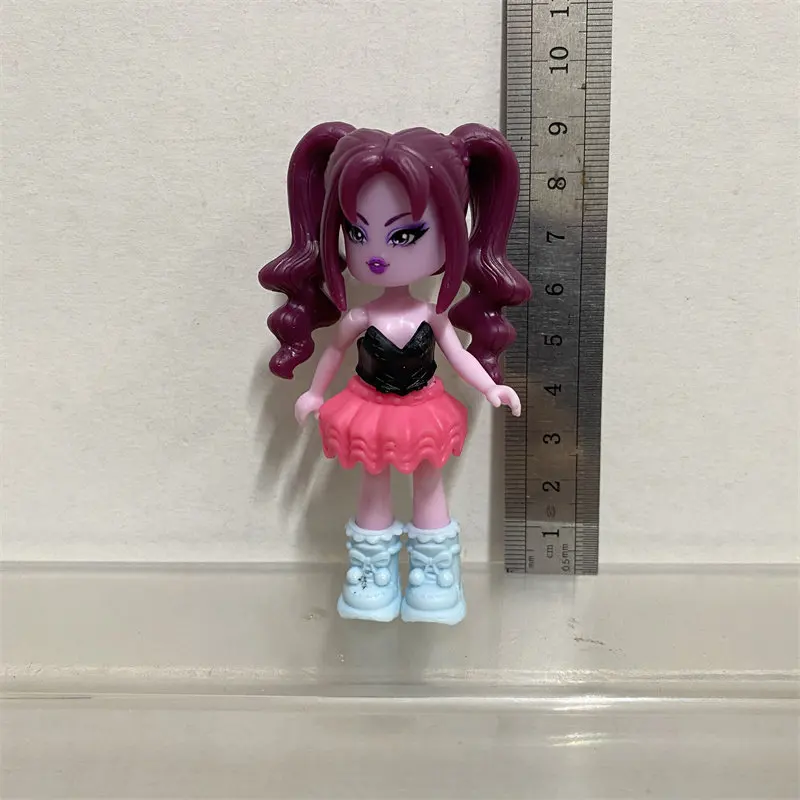 Muñeca Royale High Genuine, Convertible en Muñeca de Juego, Juguetes Hechos a Mano, Código DLC, Set de Muñeca Coleccionable para Niñas, SIN CAJA