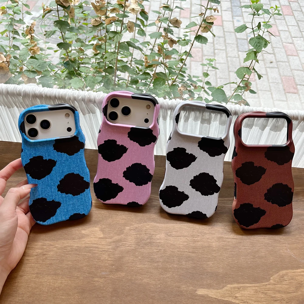 

2 IN 1 Cow Print Phone Case for IPhone 13 15 14 16 Pro Max Air Shockproof Protective Wave Edges Cover for Iphone 17 Pro Max Case