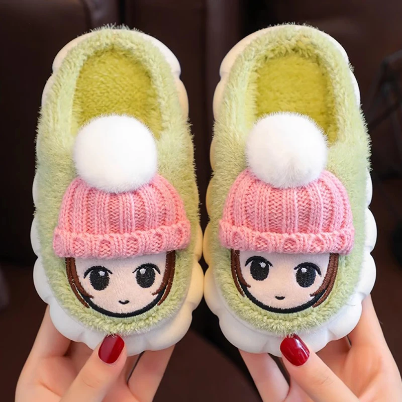 Children\'s cotton shoes in winter with plush indoor anti slip and furry warm home shoes cartoon cotton shoes for boys and girls