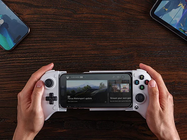 8BitDo NEW Ultimate Bluetooth Mobile Gaming Controller Xbox Edition for Android with Hall Effect Joysticks and Hall Triggers