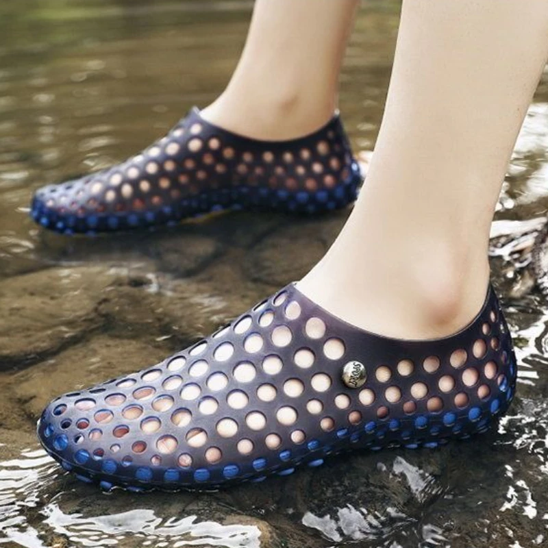 

Closed Toe Beach Outdoor Men's Sandal Big Size Summer Sale High Quality Male Shoe New Design 2025 Casual Stylish Pvc Hole Shoes