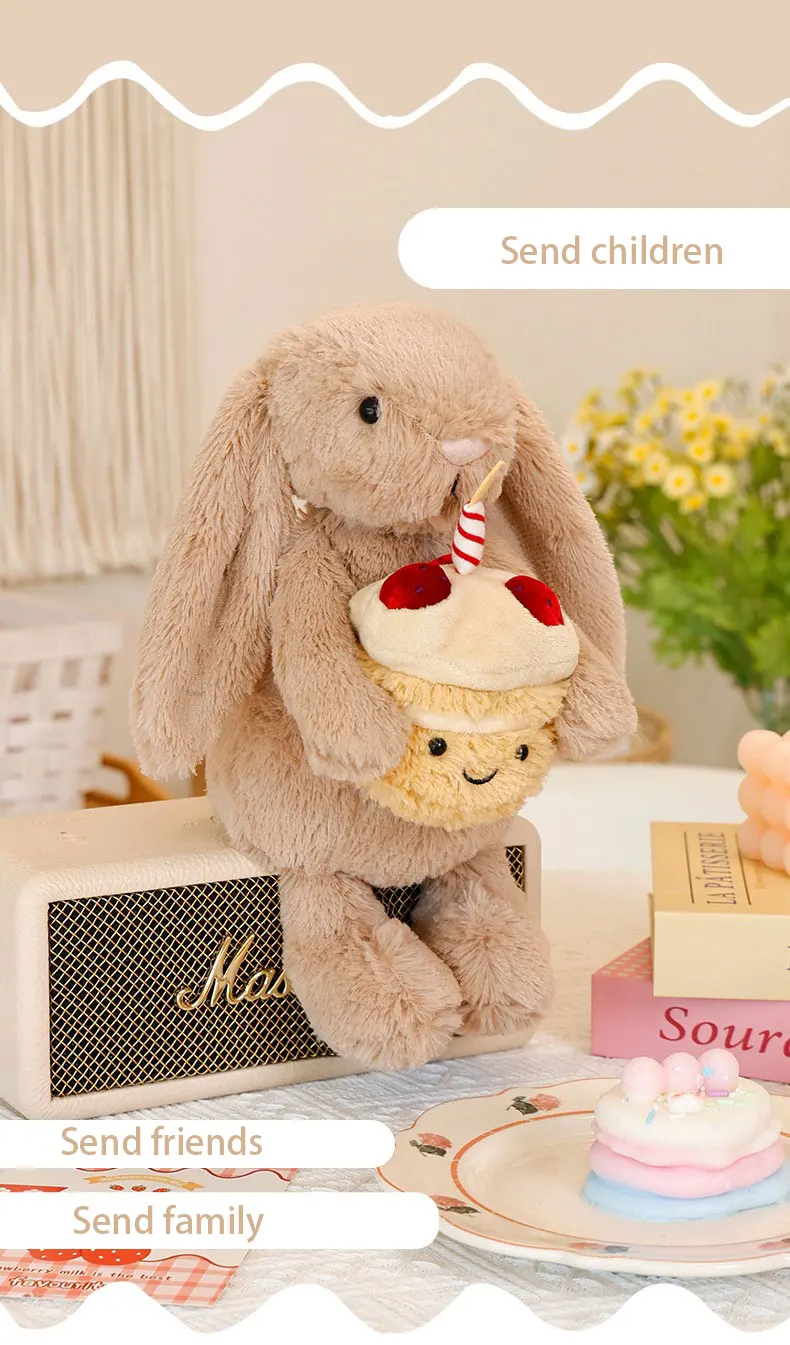 Neues Plüsch-Kaninchen-Spielzeug mit Blumenohren und Kuchenhaltendem Kaninchen – Niedliche Dekopuppe, Weiches Geburtstagsgeschenk für Kinder – Detail 3