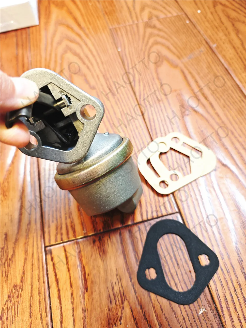 

Ручной масляный насос 4937405 для мембранного масляного насоса двигателя 4BT3.9 6BT5.9 6BT5.9 1106N-010